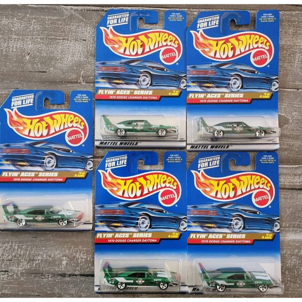 Hot Wheels Lot Of 20 Die-cast Cars Dodge Charger Tech Tones Chevy 1500 Truck‎